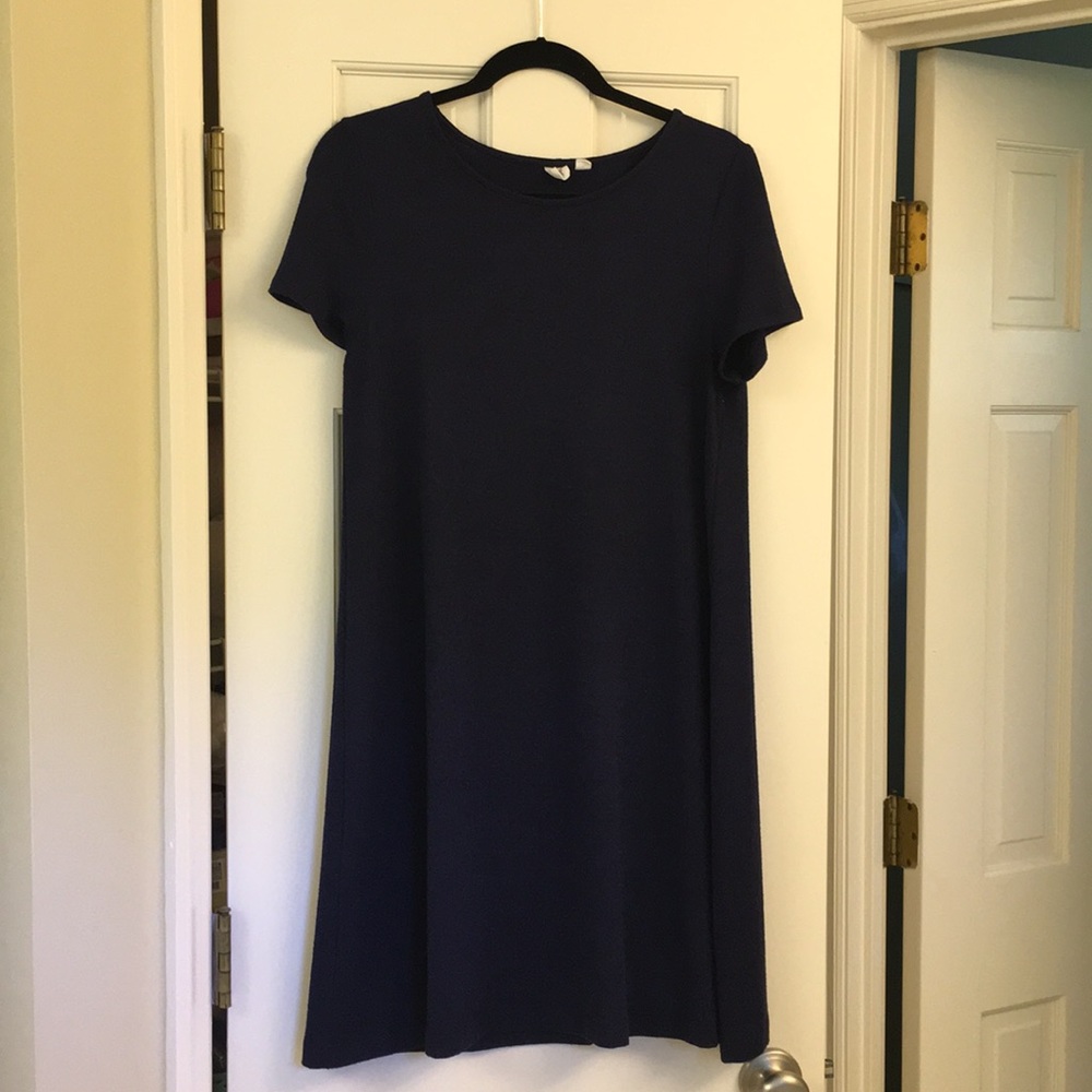 Gap knit dress in navy, size M